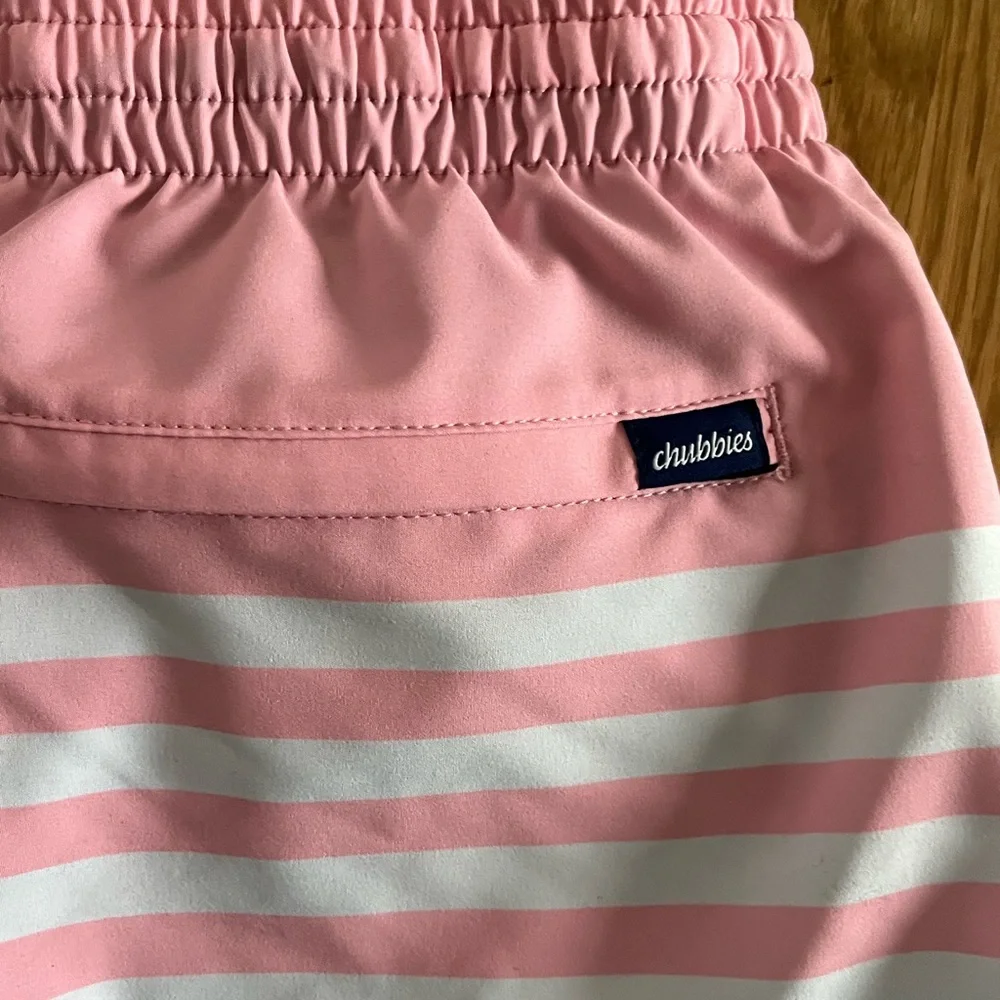 Men’s large Chubbies swimsuit (inseam 7”)